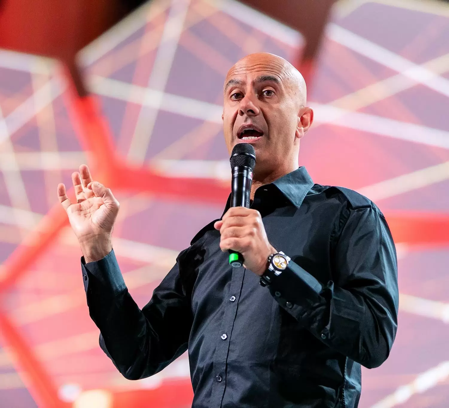 ROBIN-SHARMA2